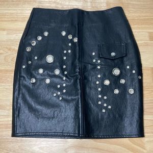 Angel Biba, LF Black & Silver Grommet Vegan Leather Mini Skirt Sz 4 (US)